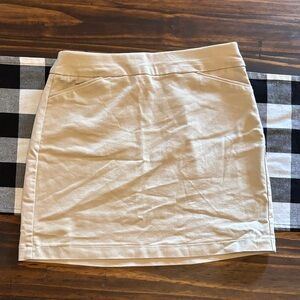 Croft and barrow effortless skirt 4P 4 petite khaki